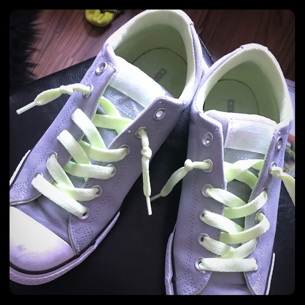Size 5 Converse